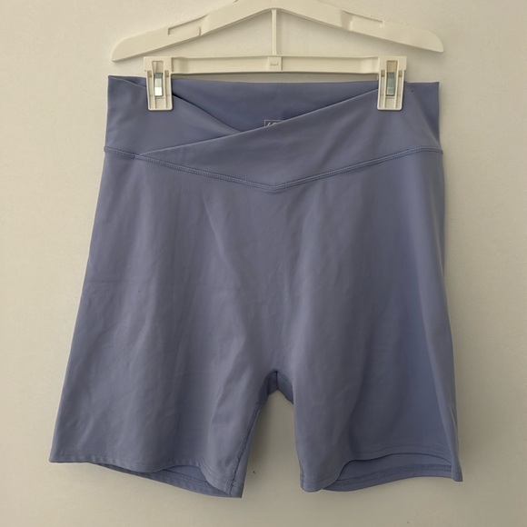 437 Bike Shorts - Picture 3 of 4